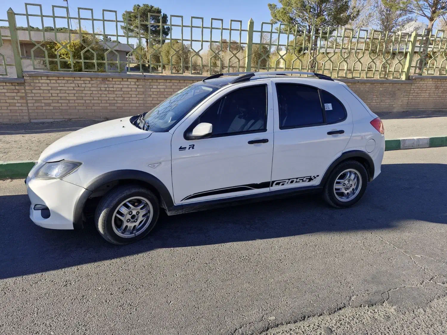 کوییک R|خودرو سواری و وانت|سبزوار, قصبه شرقی|دیوار