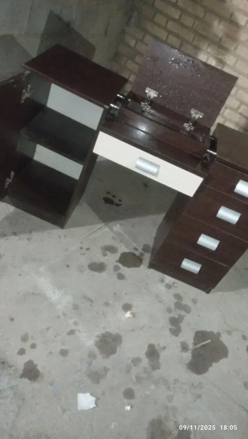 میزسالم بدون مشکل قیمت عالی|میز تحریر و کامپیوتر|شوشتر, |دیوار