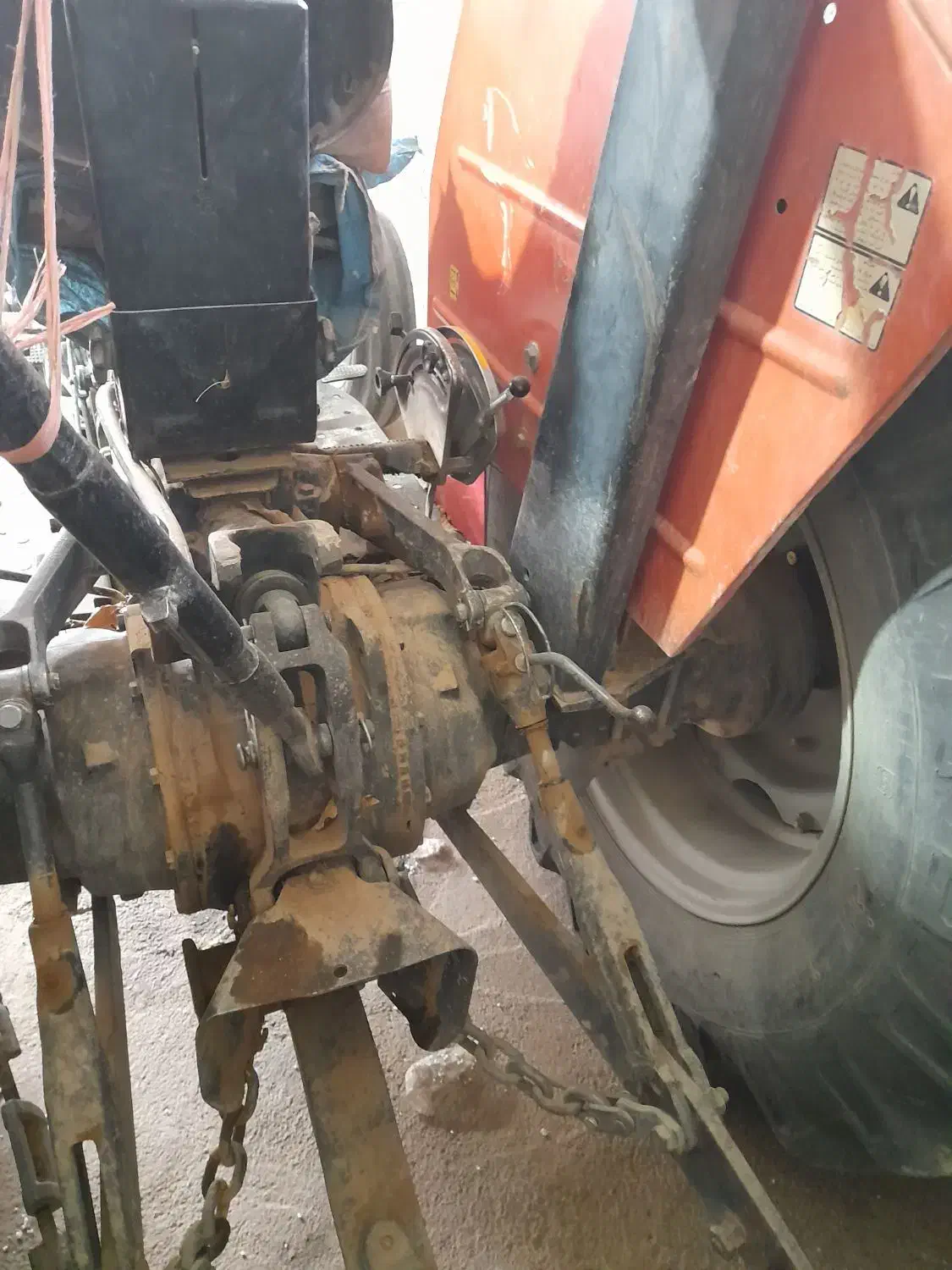 تراکتور 285 و گاوآهن|خودرو سنگین|تویسرکان, |دیوار