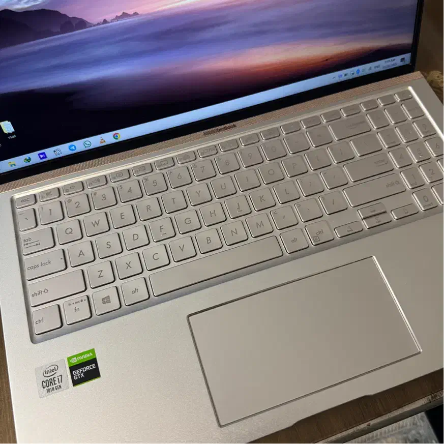 لپ تاپ زنبوک UX533FTC|رایانه همراه|تهران, آهنگ|دیوار