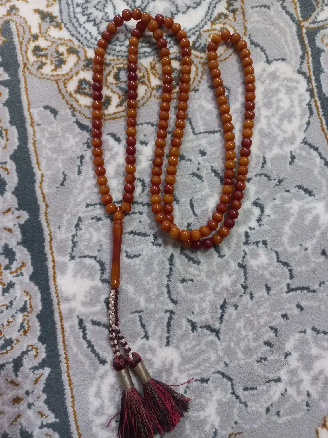 تسبیح|کلکسیون اشیاء عتیقه|سرپل ذهاب, |دیوار