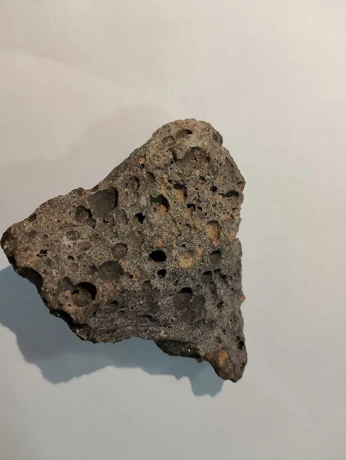 شهاب سنگ ماه|کلکسیون اشیاء عتیقه|بجنورد, |دیوار