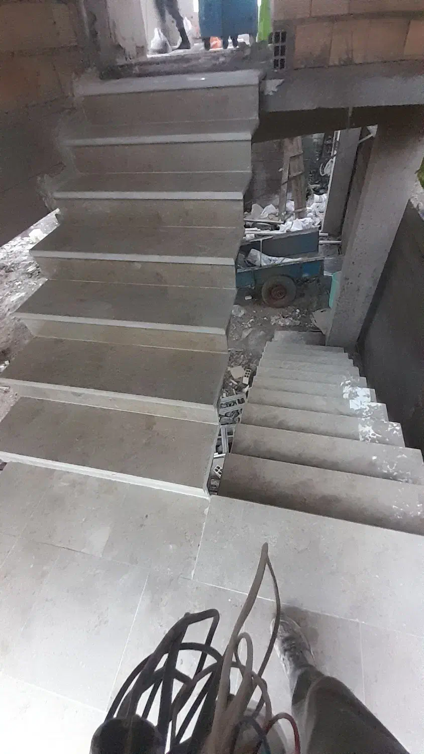 اجرای نما کاری داخلی و بیرونی سنگ و کاشی|خدمات پیشه و مهارت|لاهیجان, انقلاب|دیوار