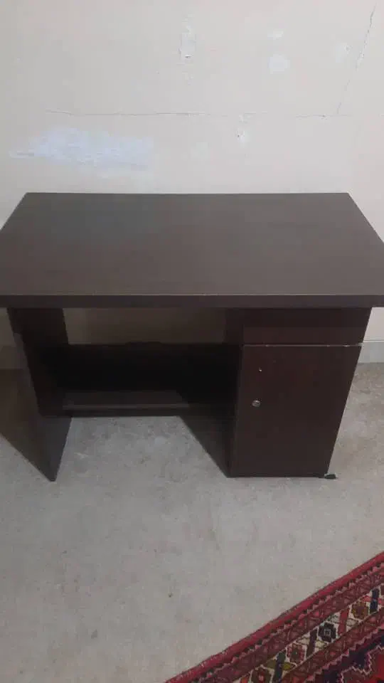 میز تحریر|میز تحریر و کامپیوتر|شیراز, شهرک آرین|دیوار