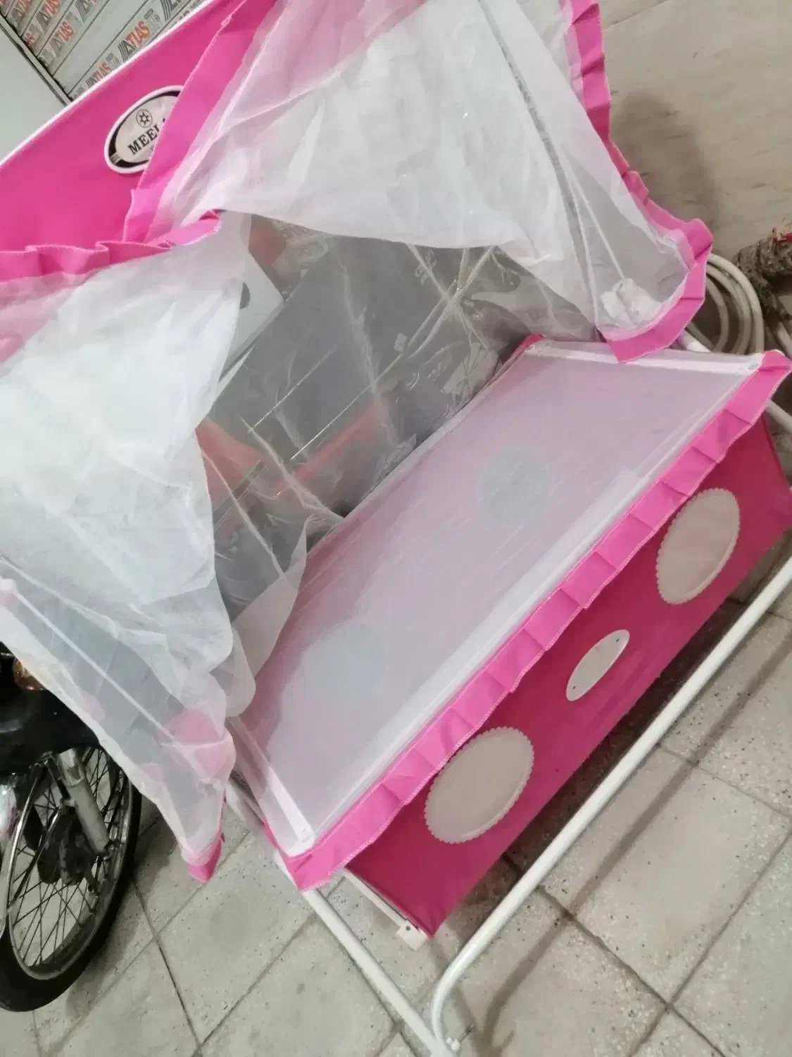 کهواره|کالسکه و لوازم جانبی|سبزوار, غرب نیروگاه|دیوار