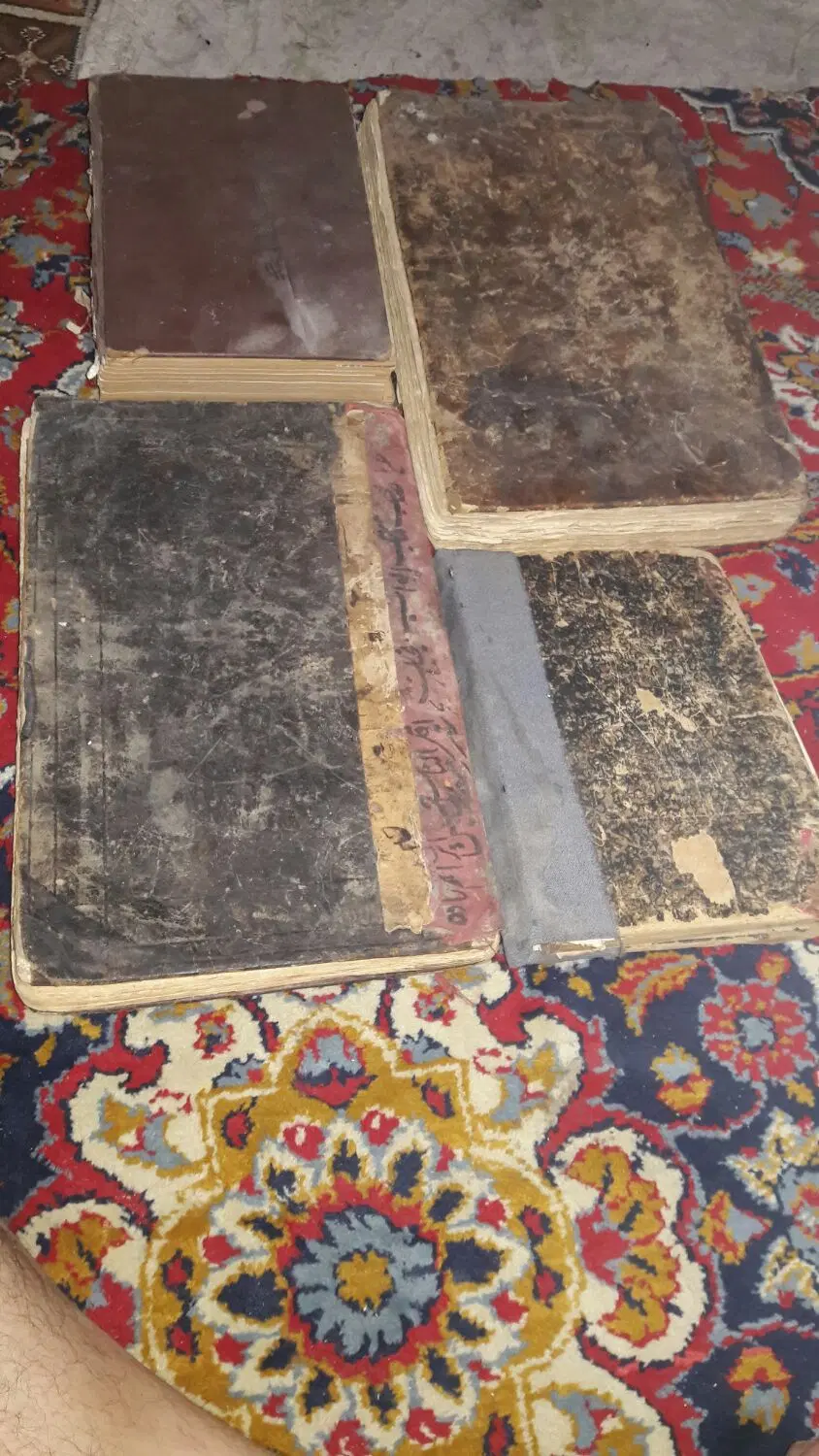 ۷کتاب قدیمی|کتاب و مجله تاریخی|تهران, مهران (سیدخندان)|دیوار