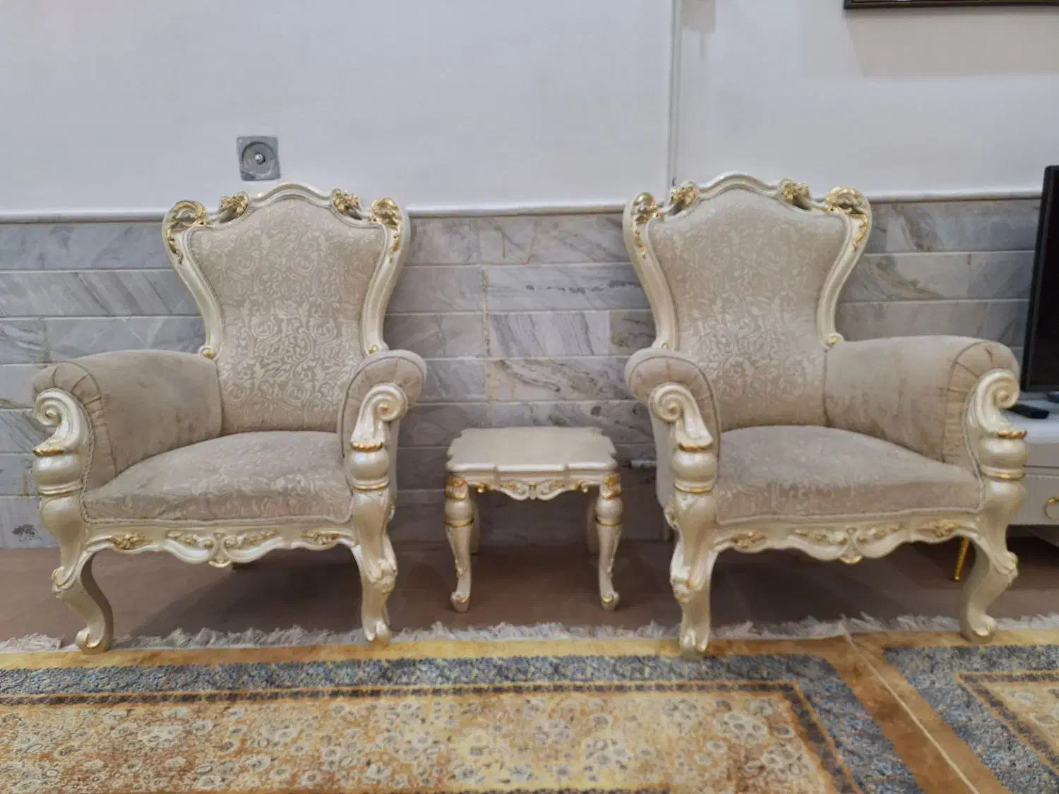 مبلمان کلاسیک چوب راش|مبلمان خانگی و میز عسلی|قم, زنبیل آباد|دیوار