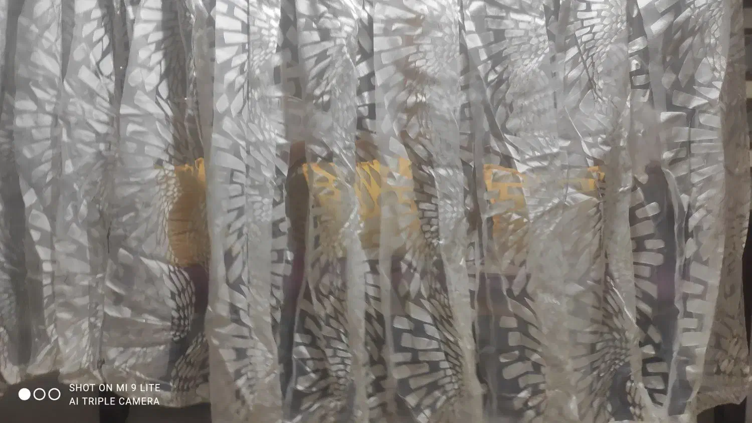 پرده|پرده، رانر، رومیزی|لنجان, |دیوار