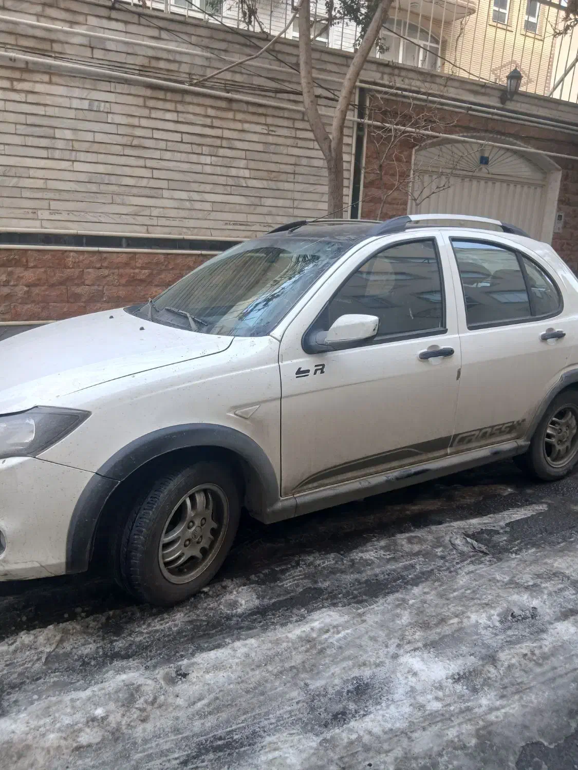 کوئیک R سفیدمشکی|خودرو سواری و وانت|تبریز, |دیوار