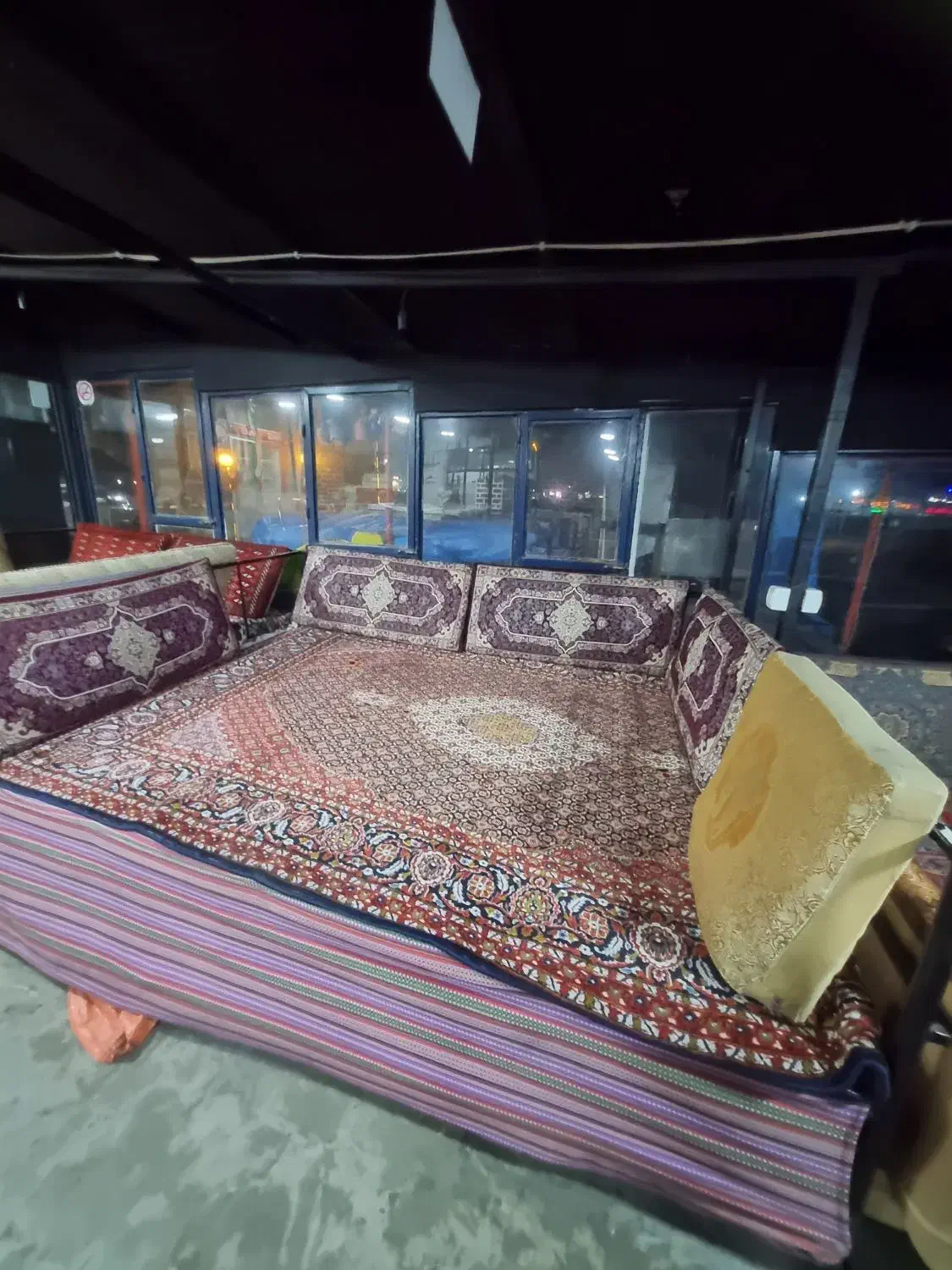 پشتی|فرش|تالش, هشتپر|دیوار