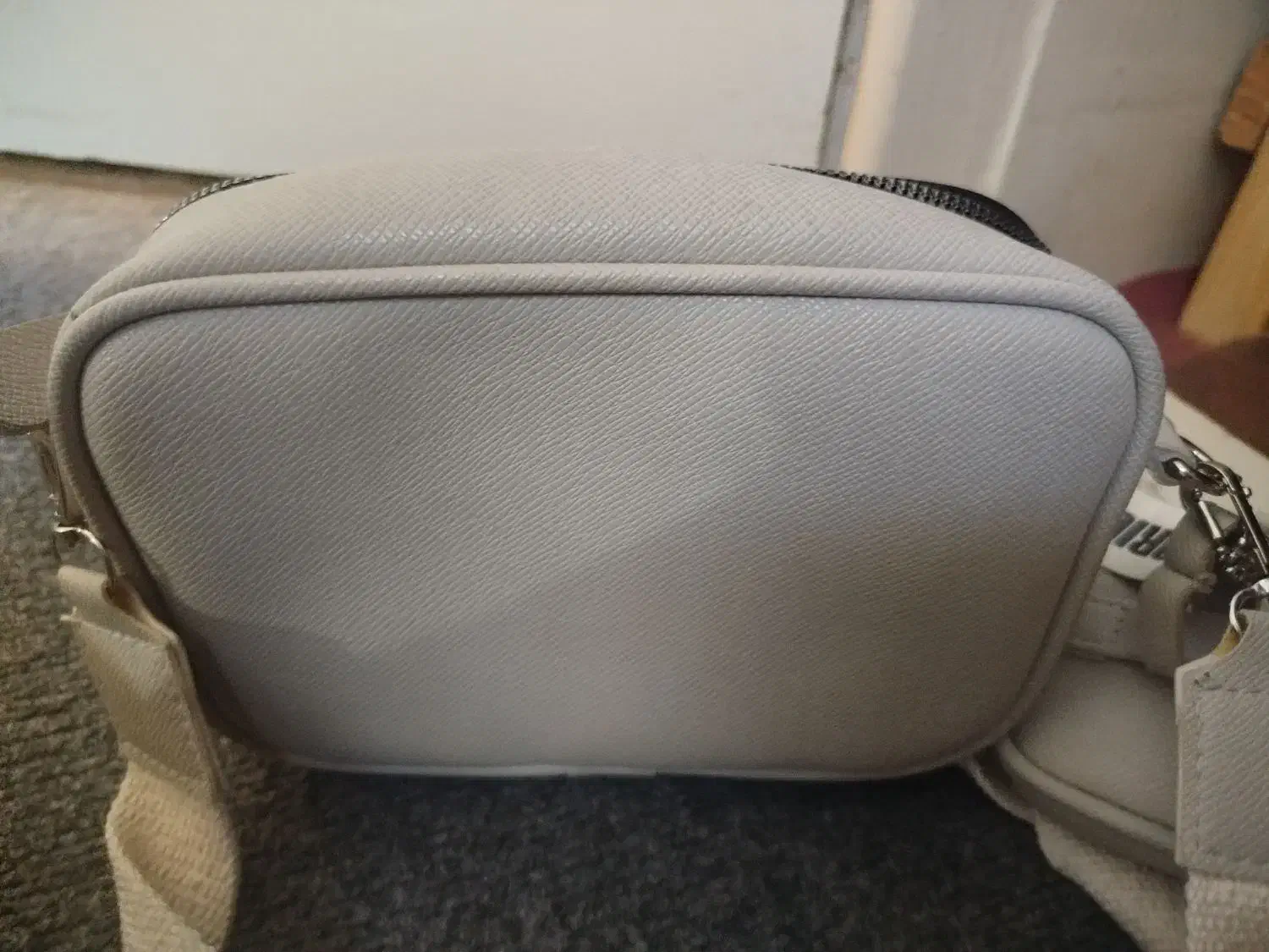 کیف دخترونه متوسط|کیف، کفش، کمربند|بندر انزلی, انقلاب|دیوار