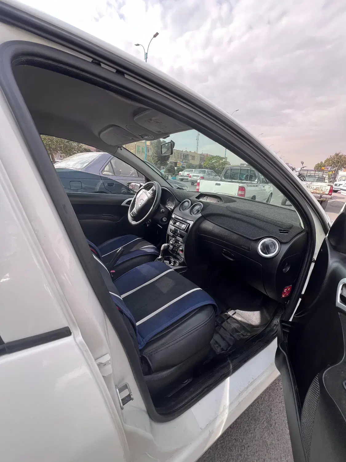 رانا پلاس 1400|خودرو سواری و وانت|یزد, |دیوار