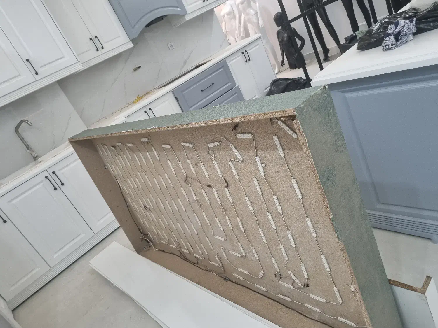 فروش تجهیزات فروشگاه  لباس|فروشگاه و مغازه|تربت‌حیدریه, مسجد جامع|دیوار