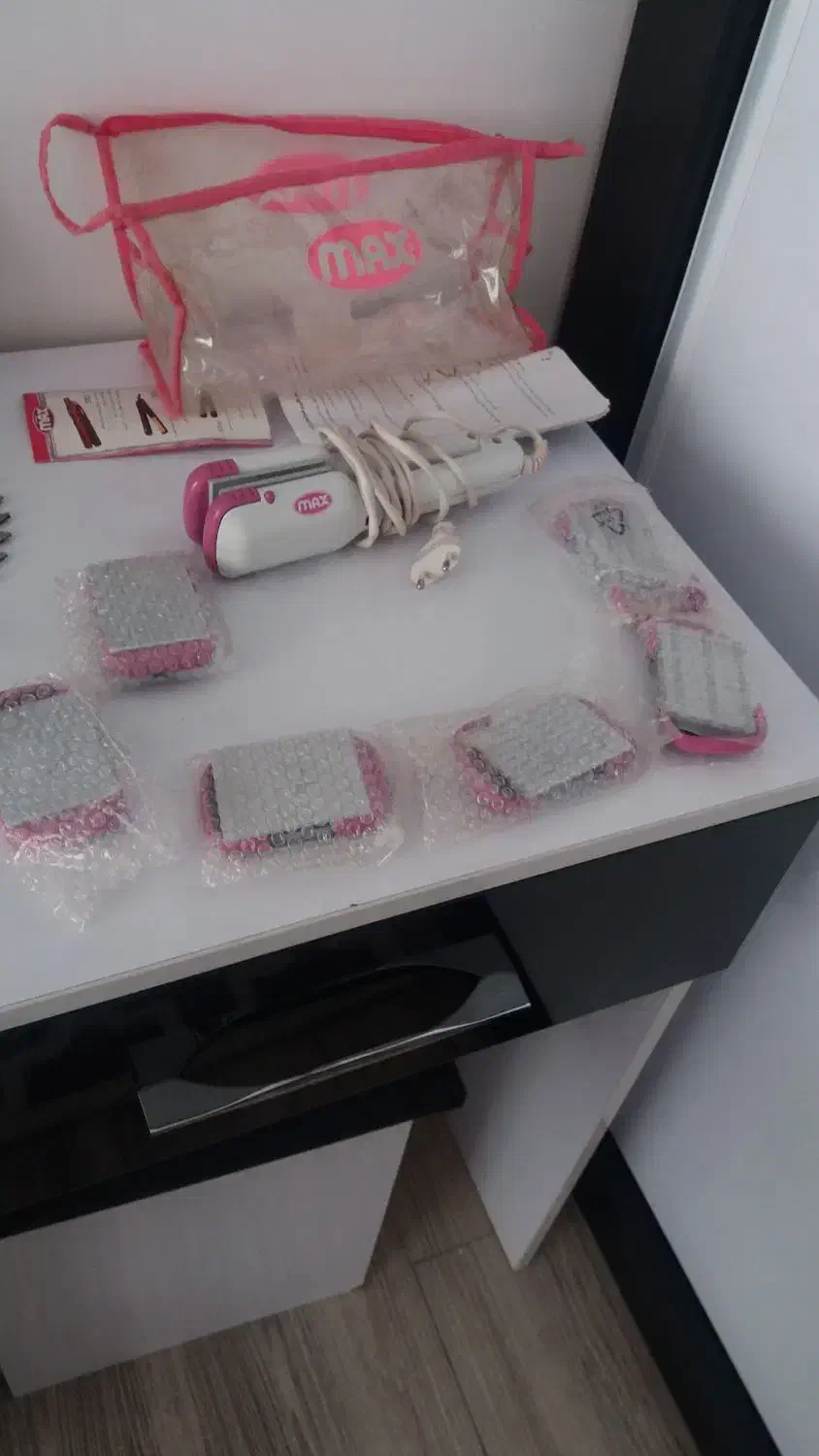 کوسن و اتو مو|رختخواب، بالش، پتو|لاهیجان, کوی آزادگان|دیوار