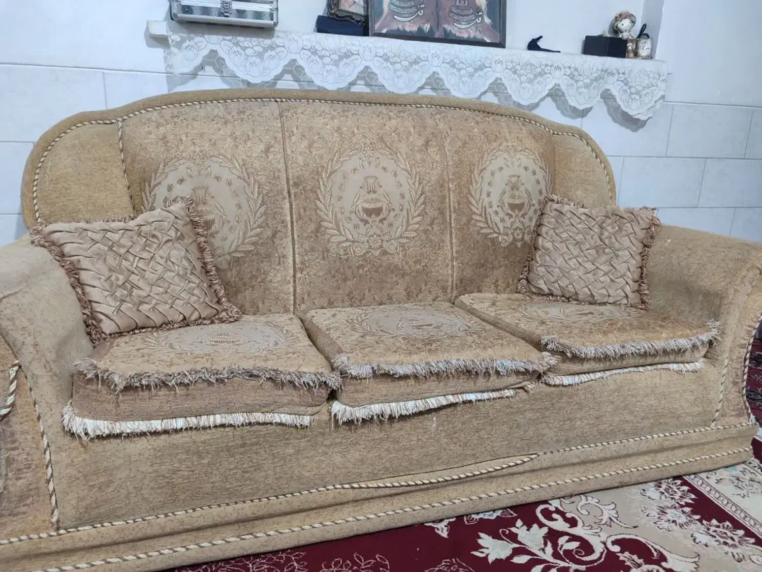 مبل|مبلمان خانگی و میز عسلی|یزد, |دیوار