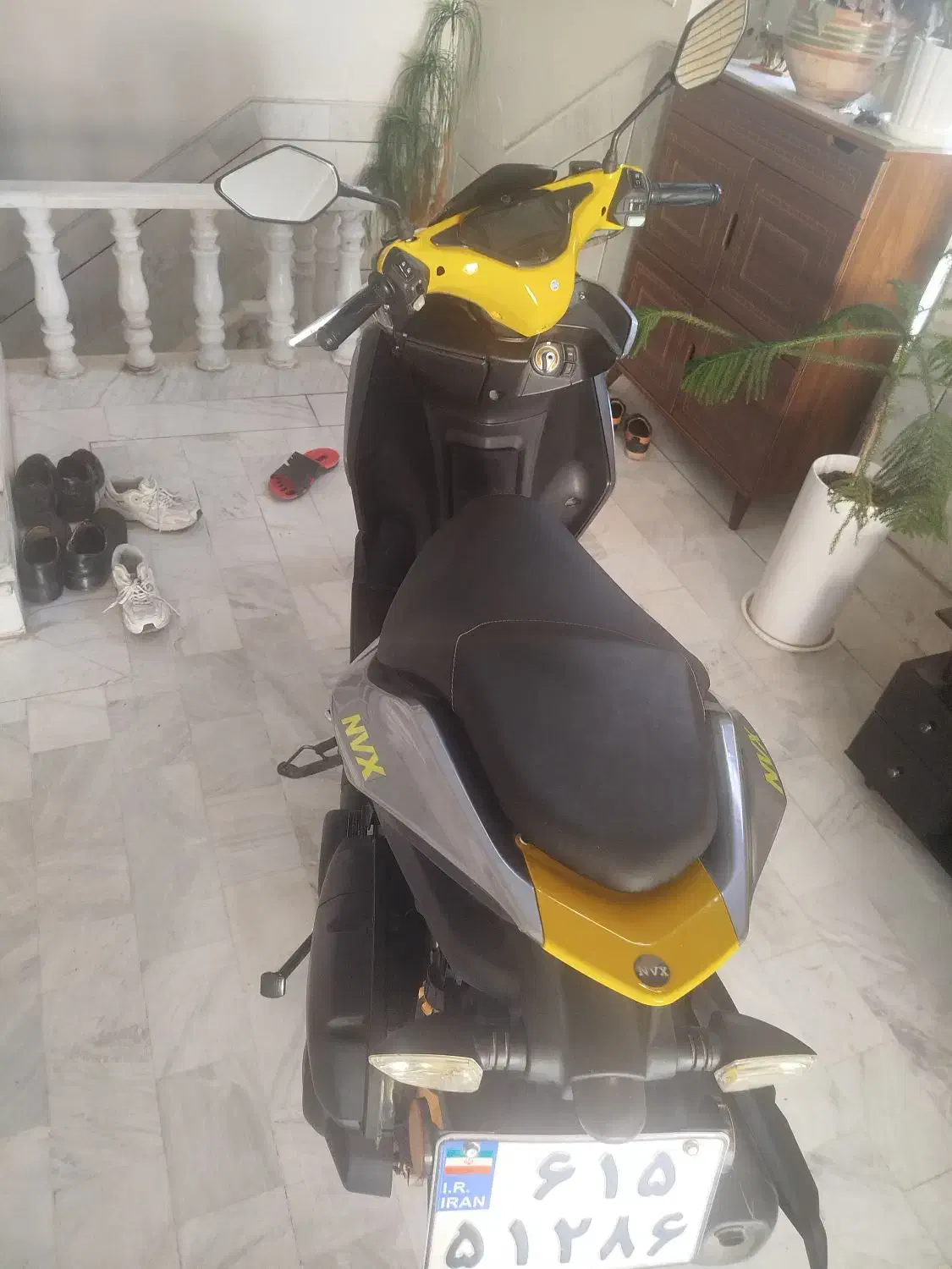 موتور|موتورسیکلت|کاشان, درب جوشقان|دیوار