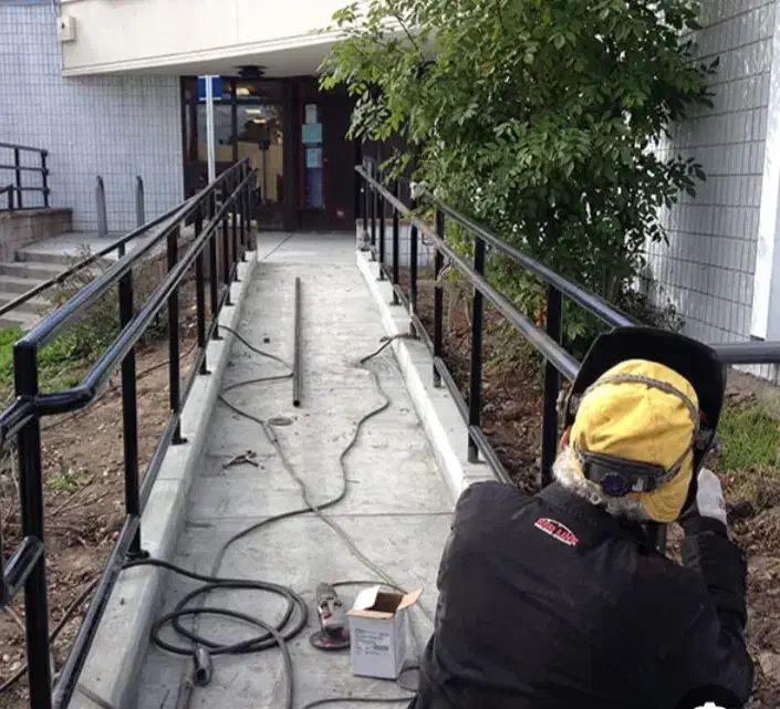 جوشگاری(خرده کاری) مهرگان وزیباشهر|خدمات پیشه و مهارت|محمدیه-قزوین, |دیوار