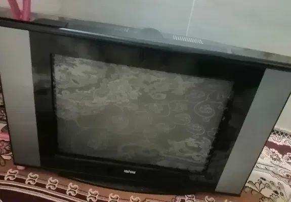 تلویزیون|تلویزیون و پروژکتور|کاشان, ۲۲ بهمن|دیوار