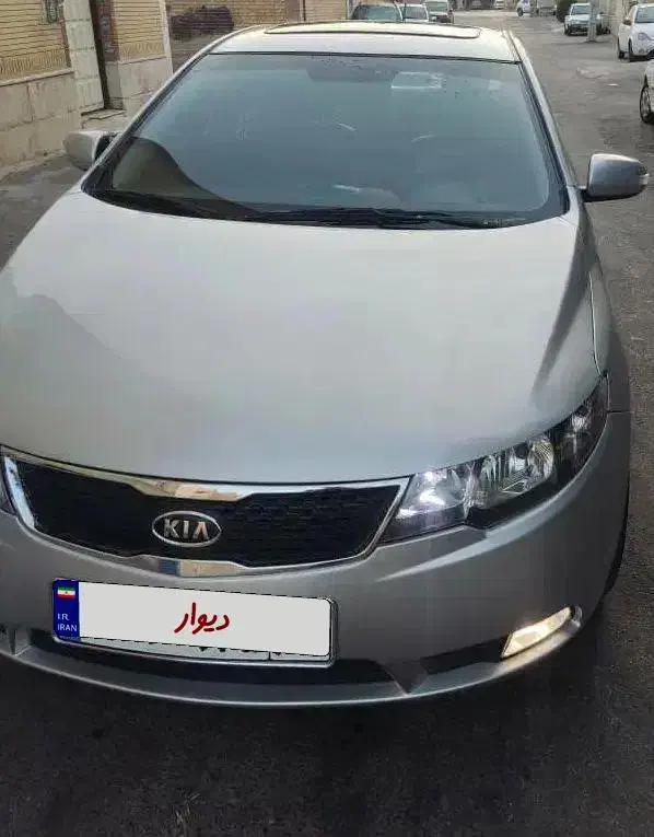 سراتو ۲۰۰۰ اپشنال وارداتی فول ۲۰۱۰ کارمندی|خودرو سواری و وانت|شیراز, ریشمک|دیوار