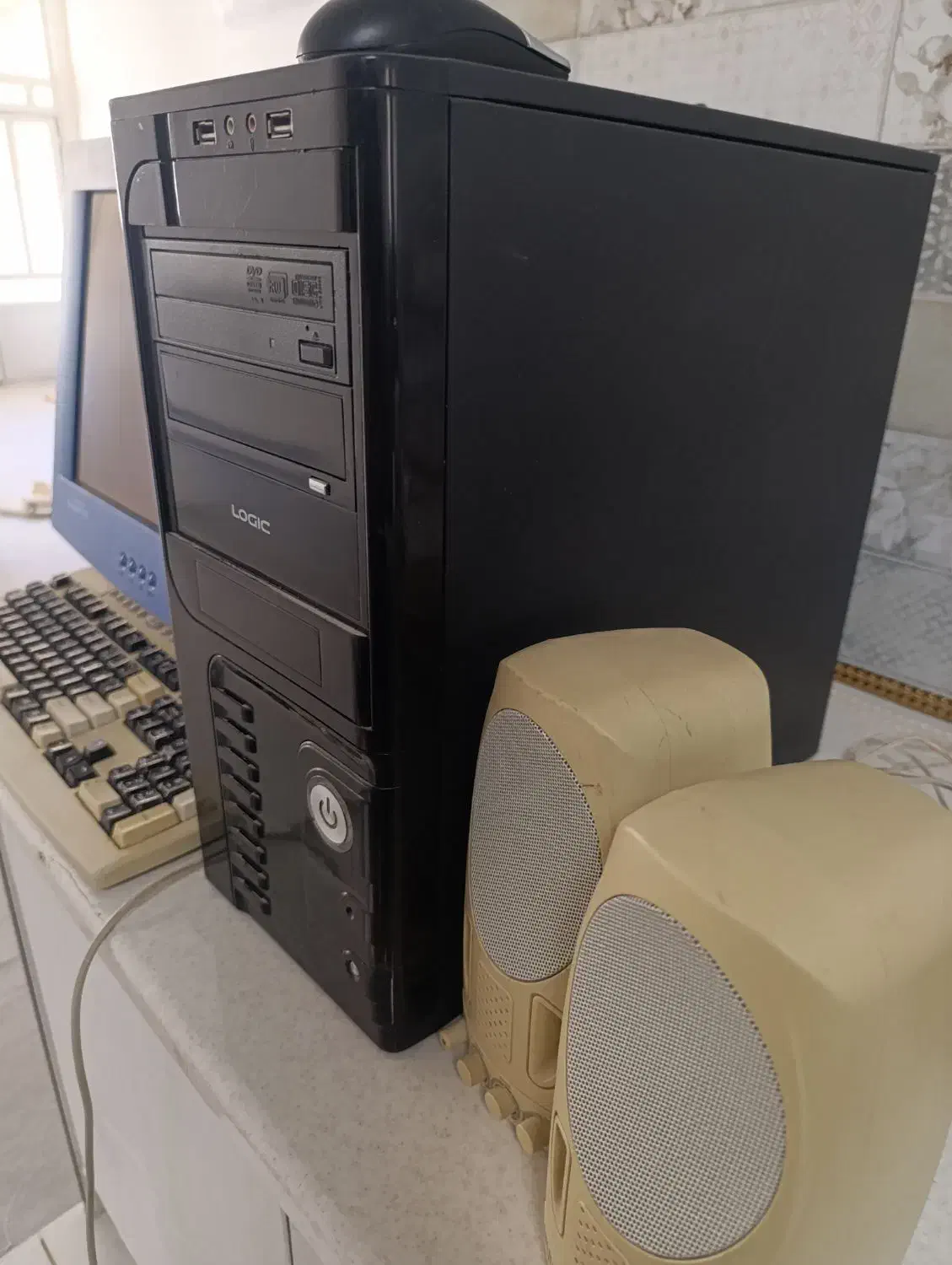 کامپیوتر رومیزی|رایانه رومیزی|قم, ولیعصر|دیوار