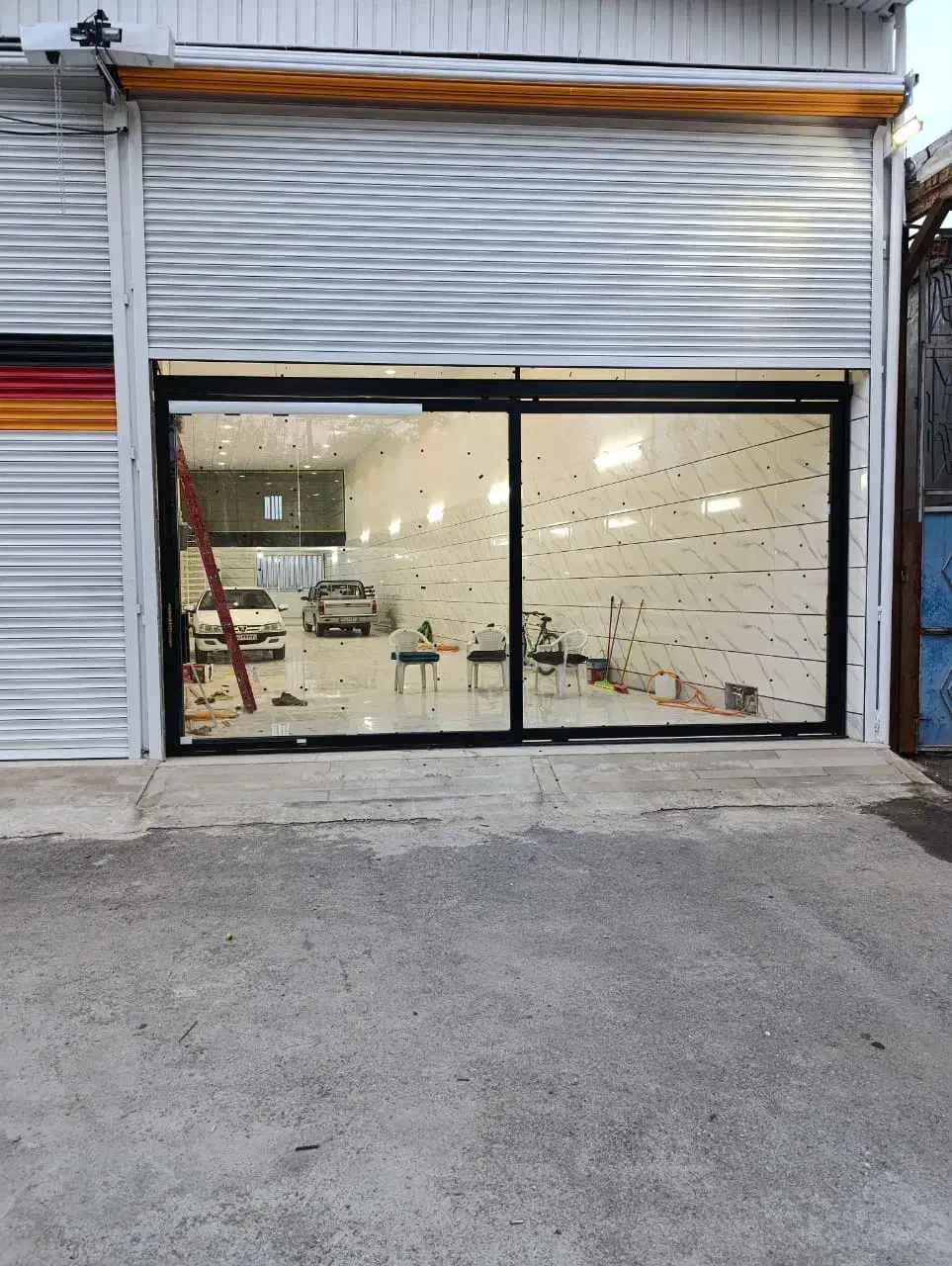 فروش مغازه تجاری بلوار امام بعداز چهاراه سپاه|فروش مغازه و غرفه|بروجرد, |دیوار