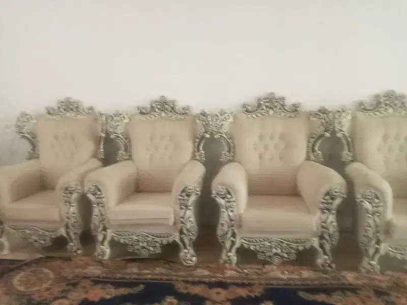 سلام مبل را تازه خریدم قیمت ۱۰ ملیون|مبلمان خانگی و میز عسلی|صفادشت, |دیوار