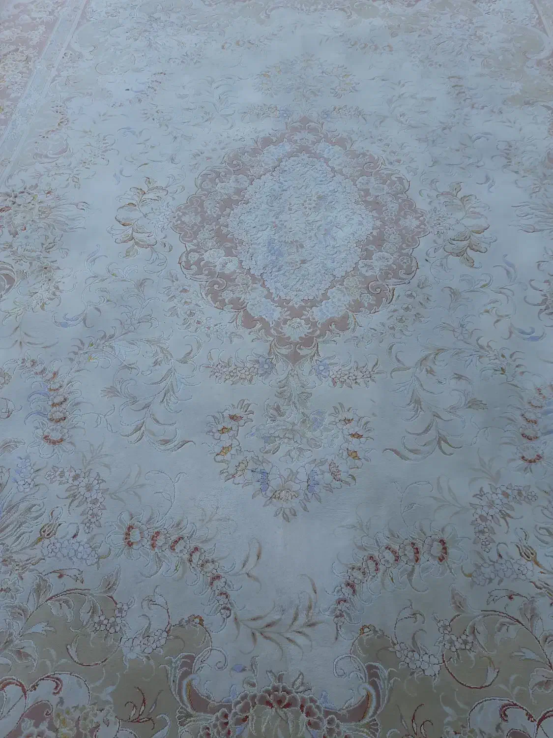 قالی ۱۲ متری|فرش|شیروان (خراسان), |دیوار