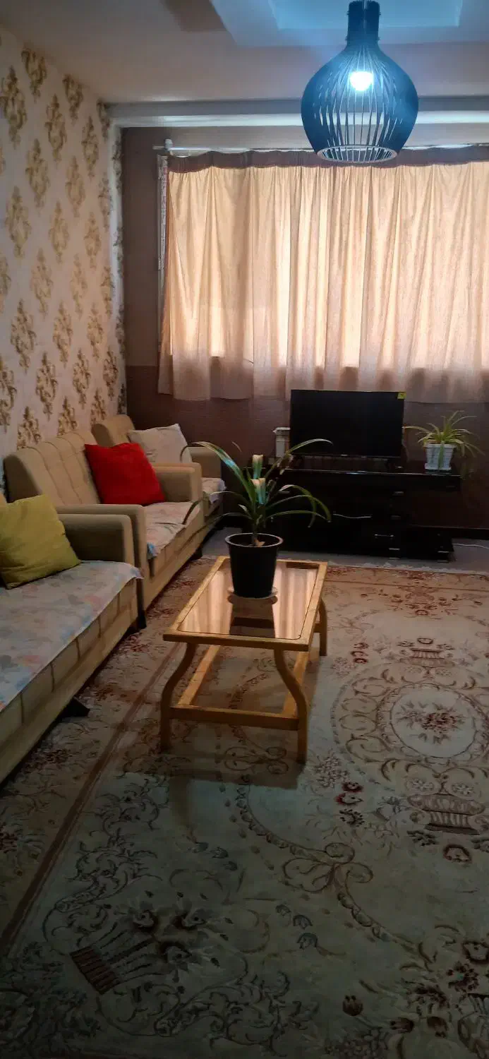 منزل مبله تمیز و مرتب|اجارهٔ کوتاه‌مدت آپارتمان و سوئیت|شیراز, باغشهر اهل بیت|دیوار