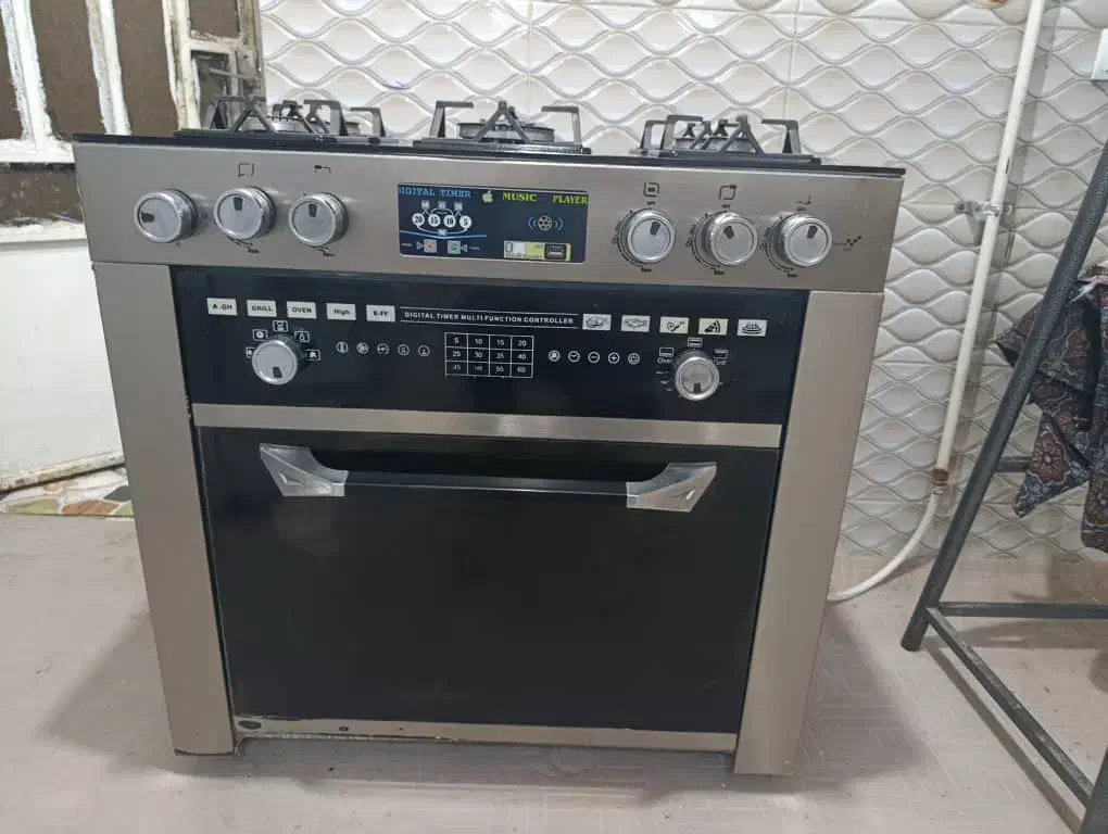 اجاق گاز طرح فر جرقه زن فلش خور|اجاق گاز و لوازم برقی پخت‌وپز|رامشیر, |دیوار