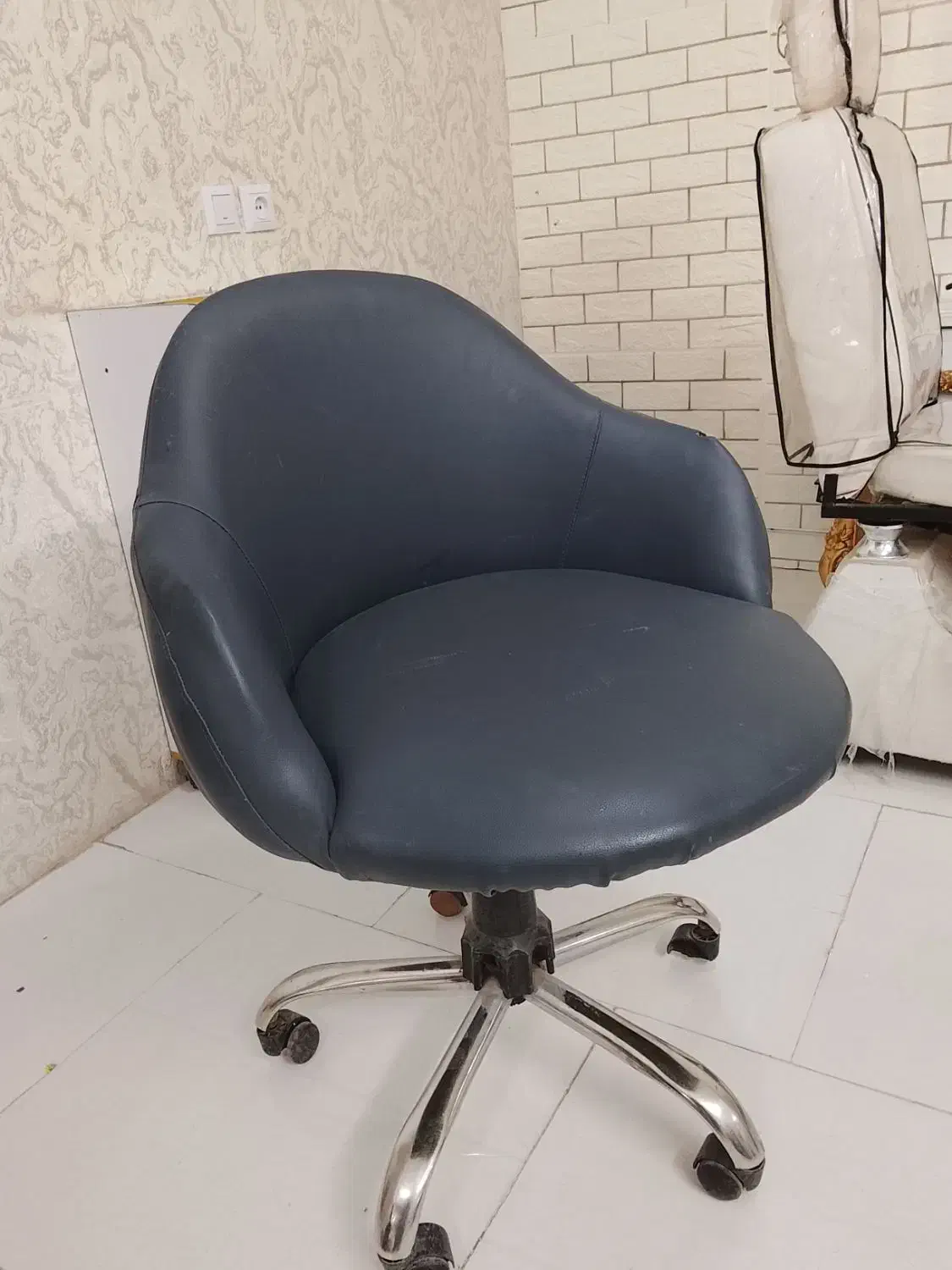 فروش تجهیزات سالن ارایشی|آرایشگاه و سالن‌های زیبایی|تربت جام, فاز ۲ فرهنگیان|دیوار