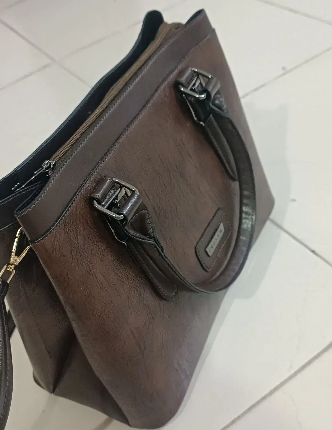 کیف چرم مارک نونو|کیف، کفش، کمربند|فولادشهر, B2|دیوار