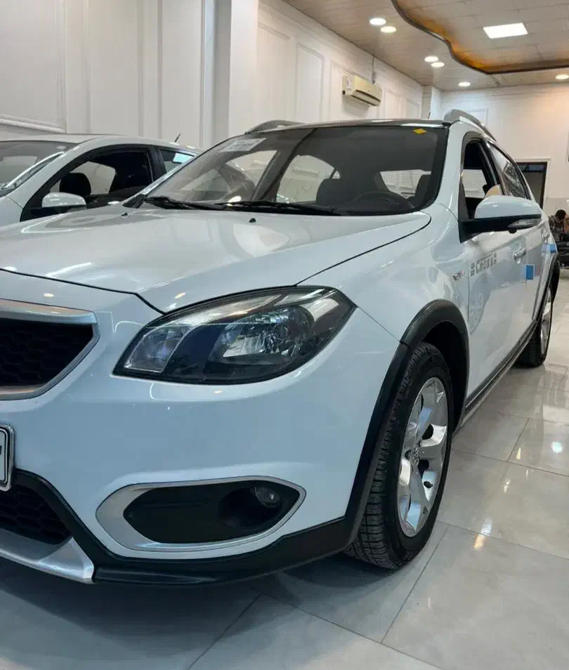 برلیانس کراس مدل۹۷ موتور۱۶۵۰ بیرنگ|خودرو سواری و وانت|قائم‌شهر, |دیوار