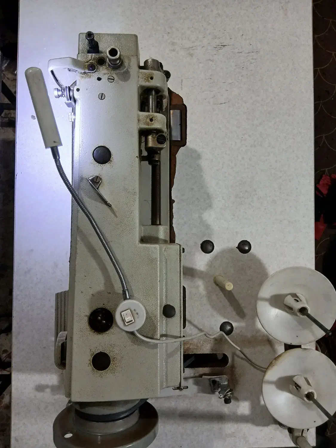 چرخ خیاطی دو پایه|چرخ خیاطی و ریسندگی|ماهدشت, |دیوار