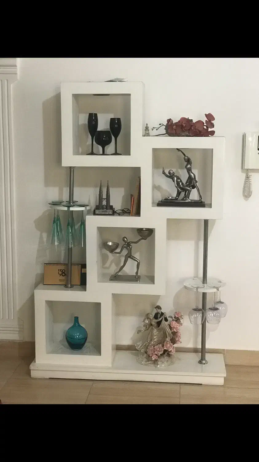 استند( بوفه)سفید هالوژن دار فقط ۸۰۰ هزار تومن|بوفه، ویترین، کنسول|رشت, نیکمرام|دیوار