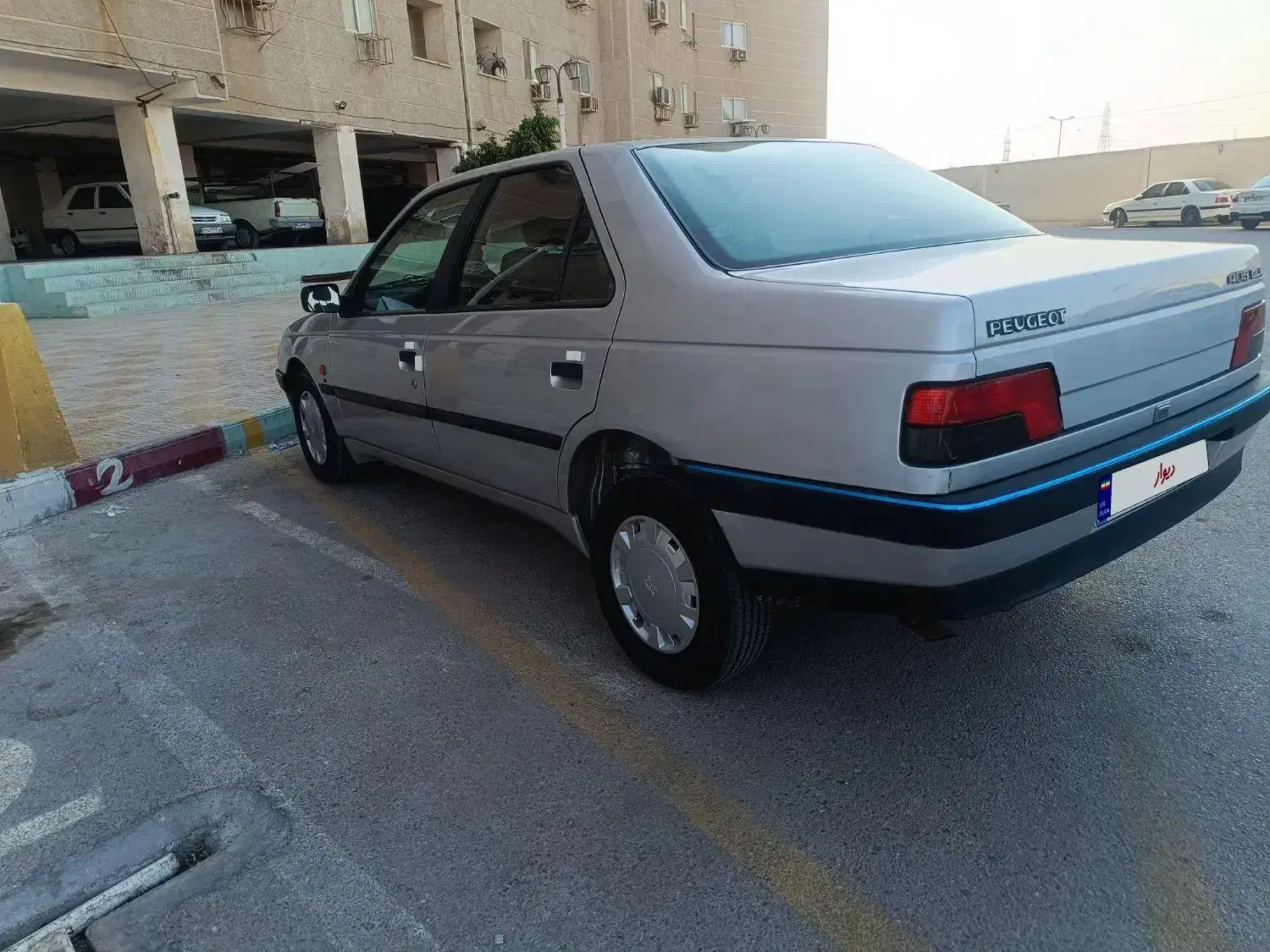 پژو405glxمدل88کلکسیونی درحد|خودرو سواری و وانت|بندرعباس, |دیوار