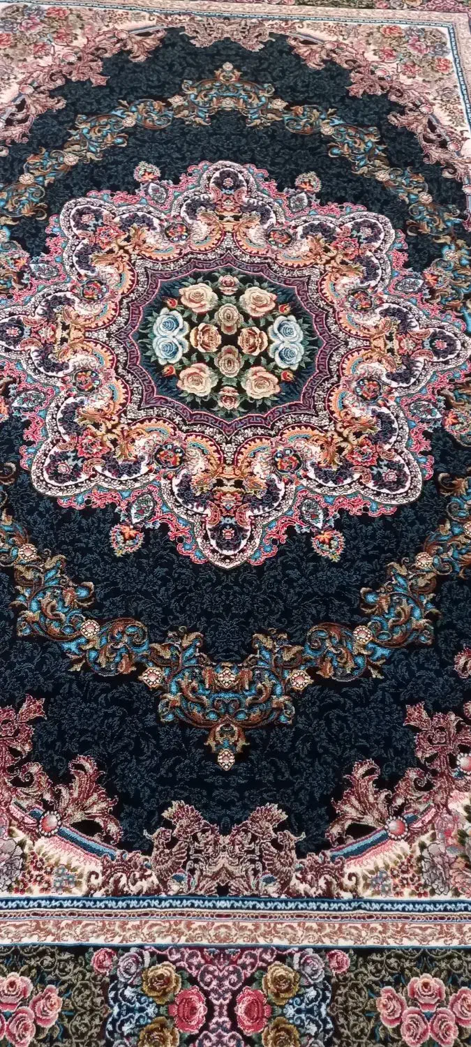 پنج تخت فرش ۶ متری ۷۰۰ شانه|فرش|سجاس رود, |دیوار