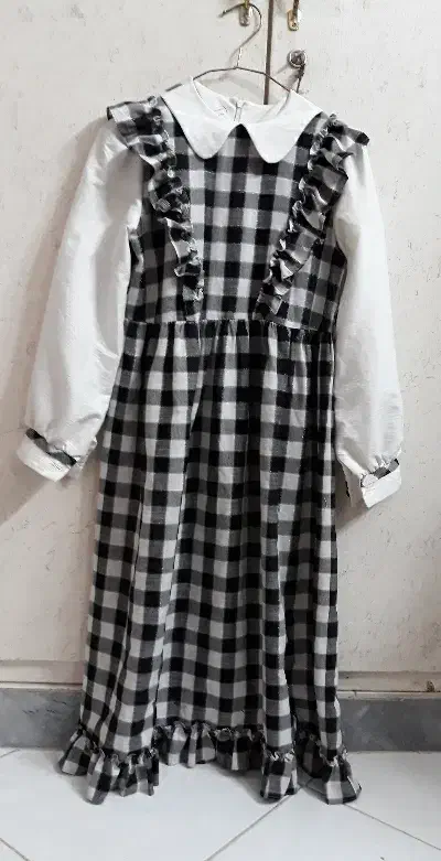 پیراهن دخترانه|لباس|پاکدشت, پاکدشت (مامازند)|دیوار