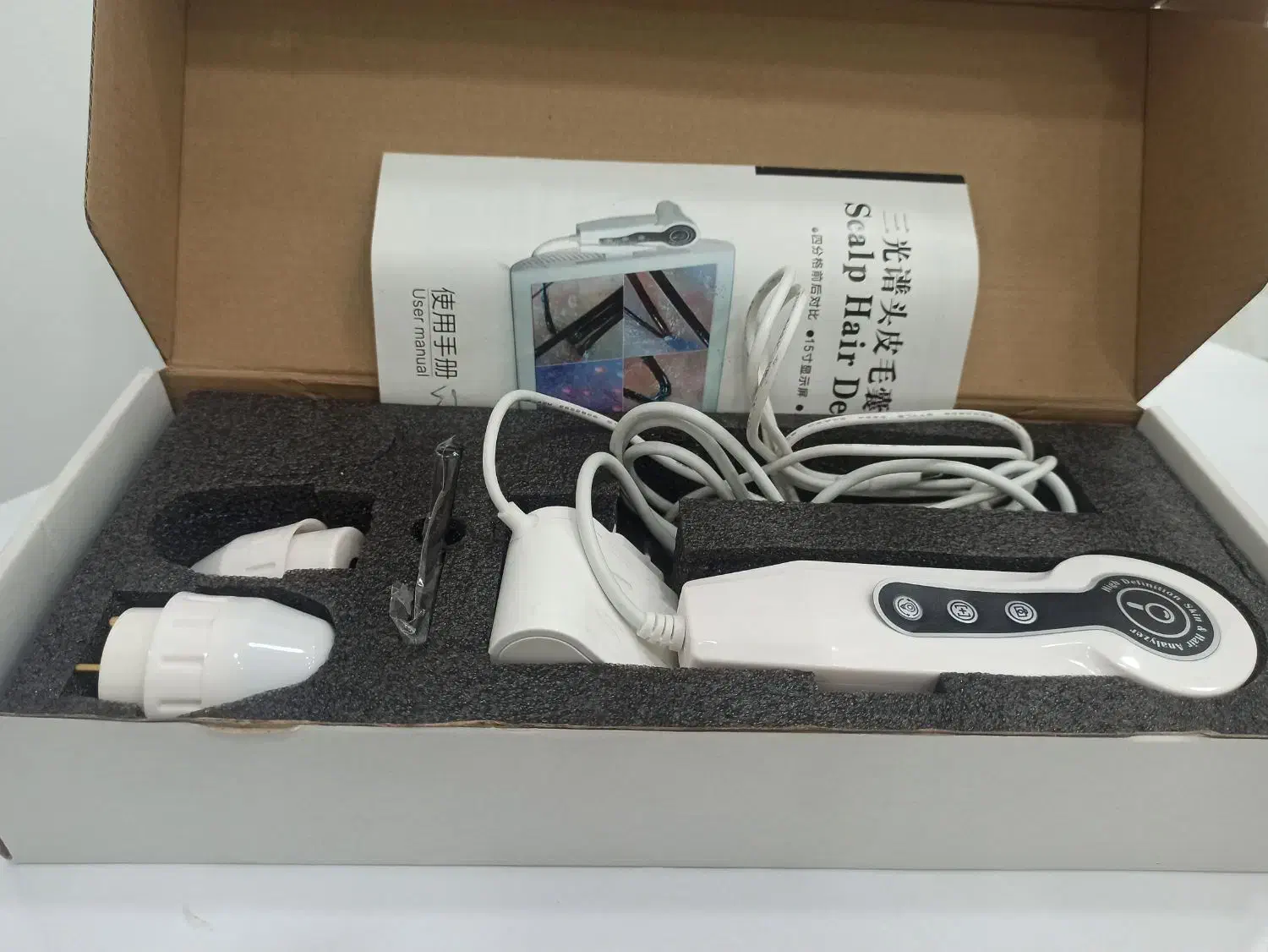 فروش دستگاه آنالیز پوست و مو|آرایشگاه و سالن‌های زیبایی|میناب, |دیوار