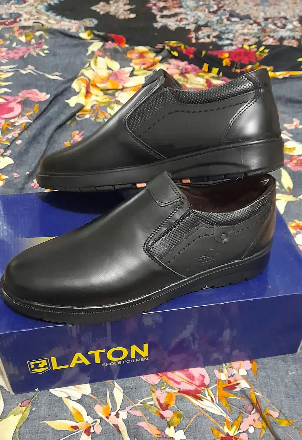 کفش و کتونی های بسیار شیک و باکیفیت بالا|کیف، کفش، کمربند|امیرکلا, |دیوار