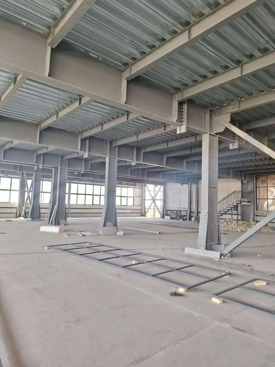 نقاشی ساختمان و رنگ کاری چوب و اهن و سوله|خدمات پیشه و مهارت|اصفهان, شهرک صنعتی جی|دیوار