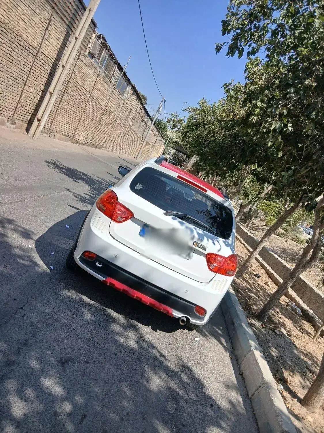 کوییک r1400|خودرو سواری و وانت|نجف‌آباد, فاز ۴ شهرک آزادگان|دیوار