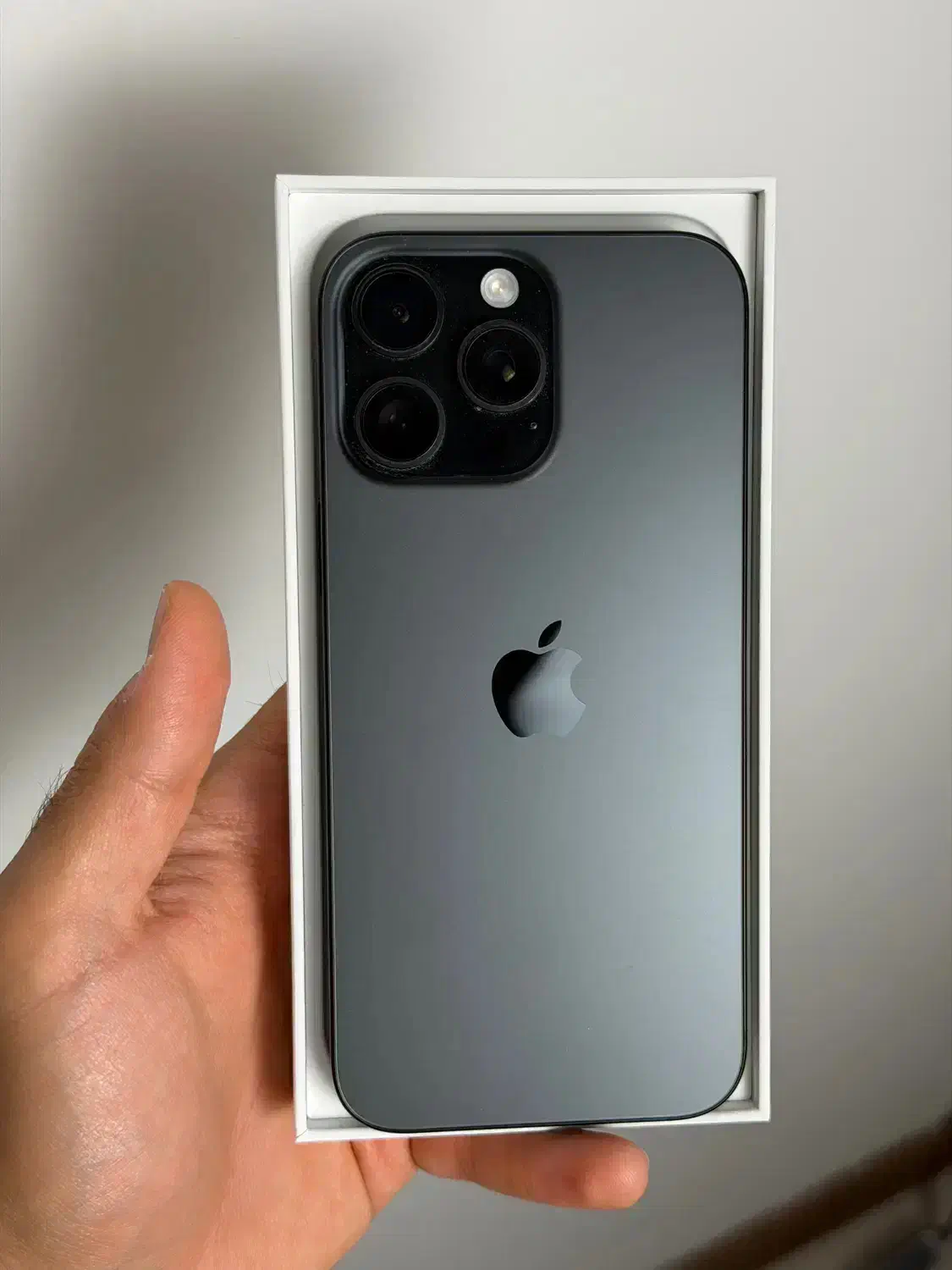 ایفون ۱۶ پرومکس در حد آکبند ۲۵۶ گیگ ریجستر|موبایل|تهران, تهرانپارس شرقی|دیوار