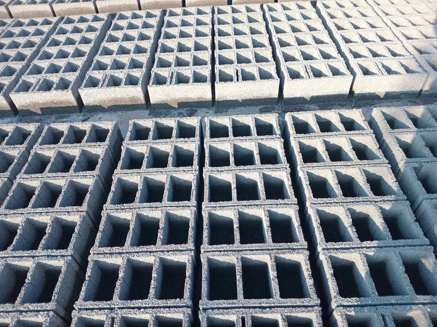 بلوک پرسی با دستگاه انومات|مصالح و تجهیزات ساختمان|کرج, رباط ماشین|دیوار