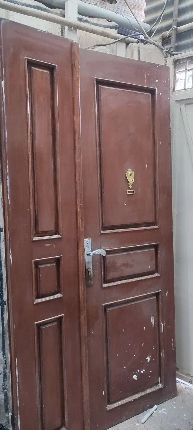 درب تمام چوبی|مصالح و تجهیزات ساختمان|مشهد, ابوذر|دیوار