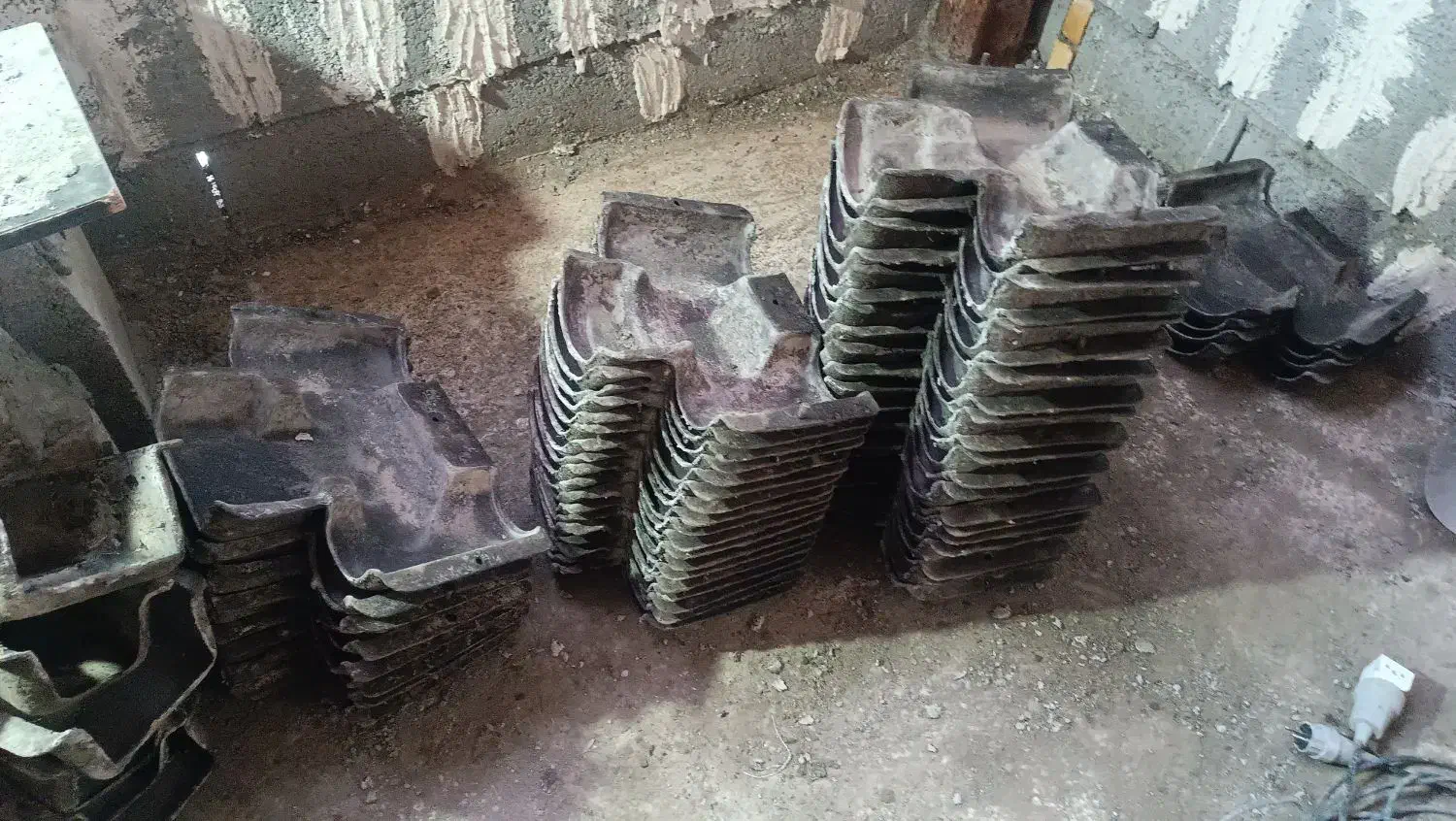 100عدد قالب کلاهک با خمیر گیر 80|مصالح و تجهیزات ساختمان|ملکان, |دیوار