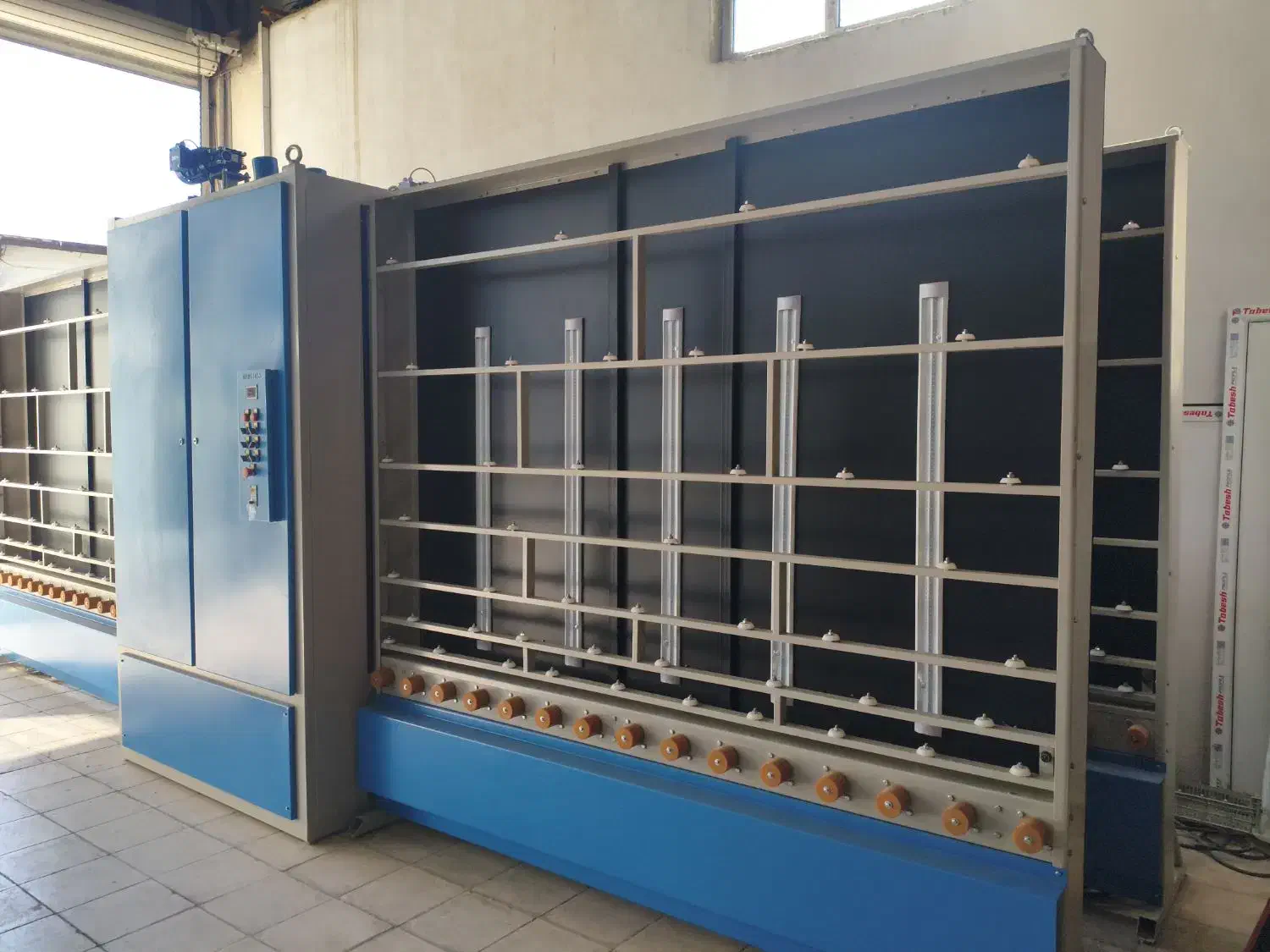 دستگاه شستشوی شیشه|ماشینآلات صنعتی|شیراز, شاهچراغ|دیوار