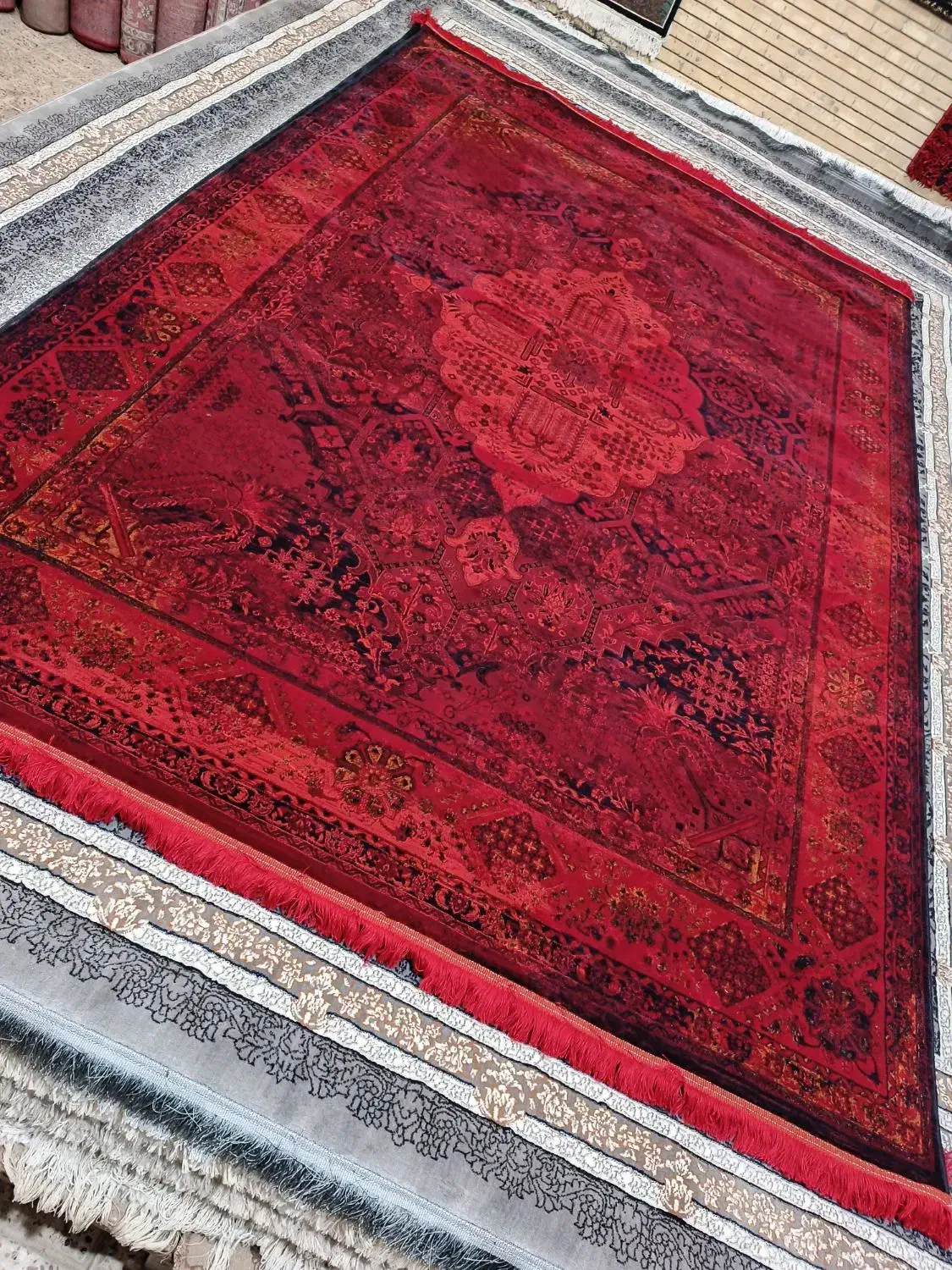 مدل سنتی ۶ متری جفت و تک و ۹ متری داریم|فرش|مشهد, شهید مطهری|دیوار