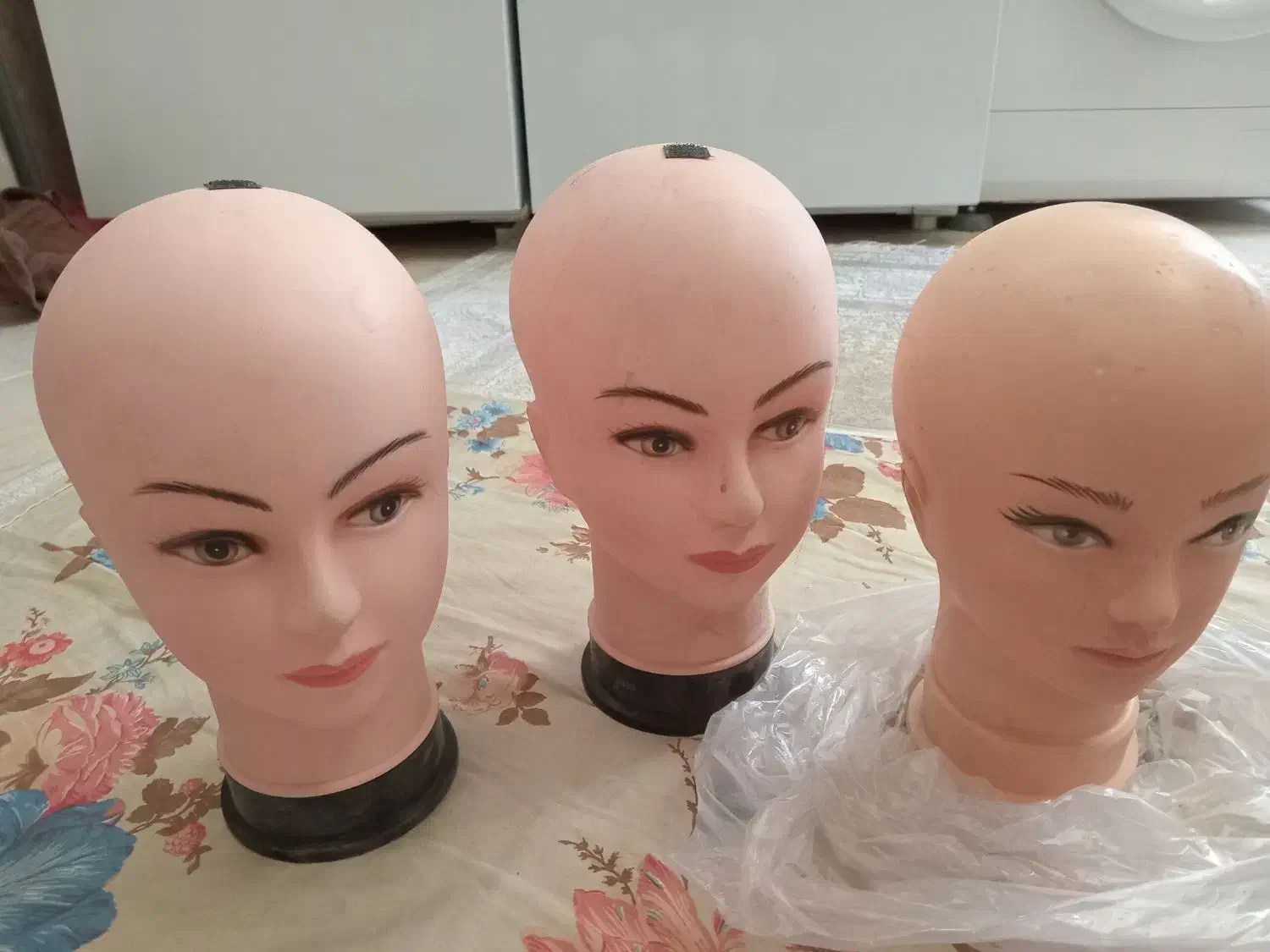 کله مانکن سالم ۴تا هس|آرایشی، بهداشتی، درمانی|قم, باجک سه|دیوار