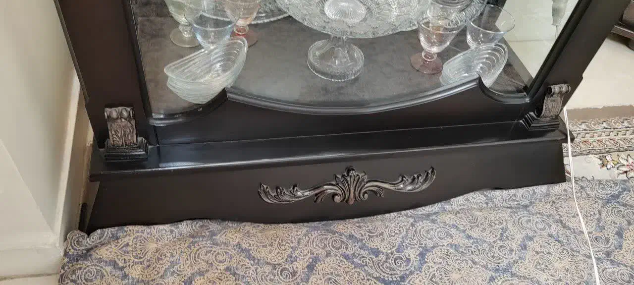 ویترین کلاسیک|بوفه، ویترین، کنسول|تهران, یاخجی آباد|دیوار