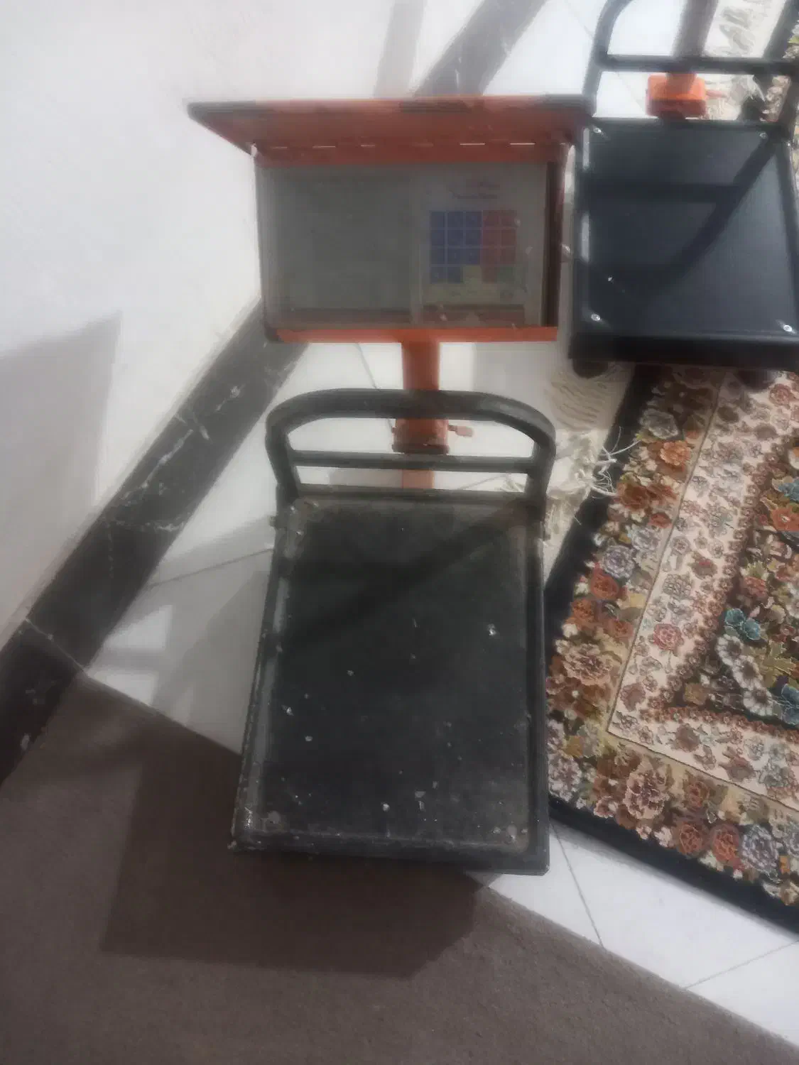 ترازو|ابزارآلات|پلدختر, |دیوار